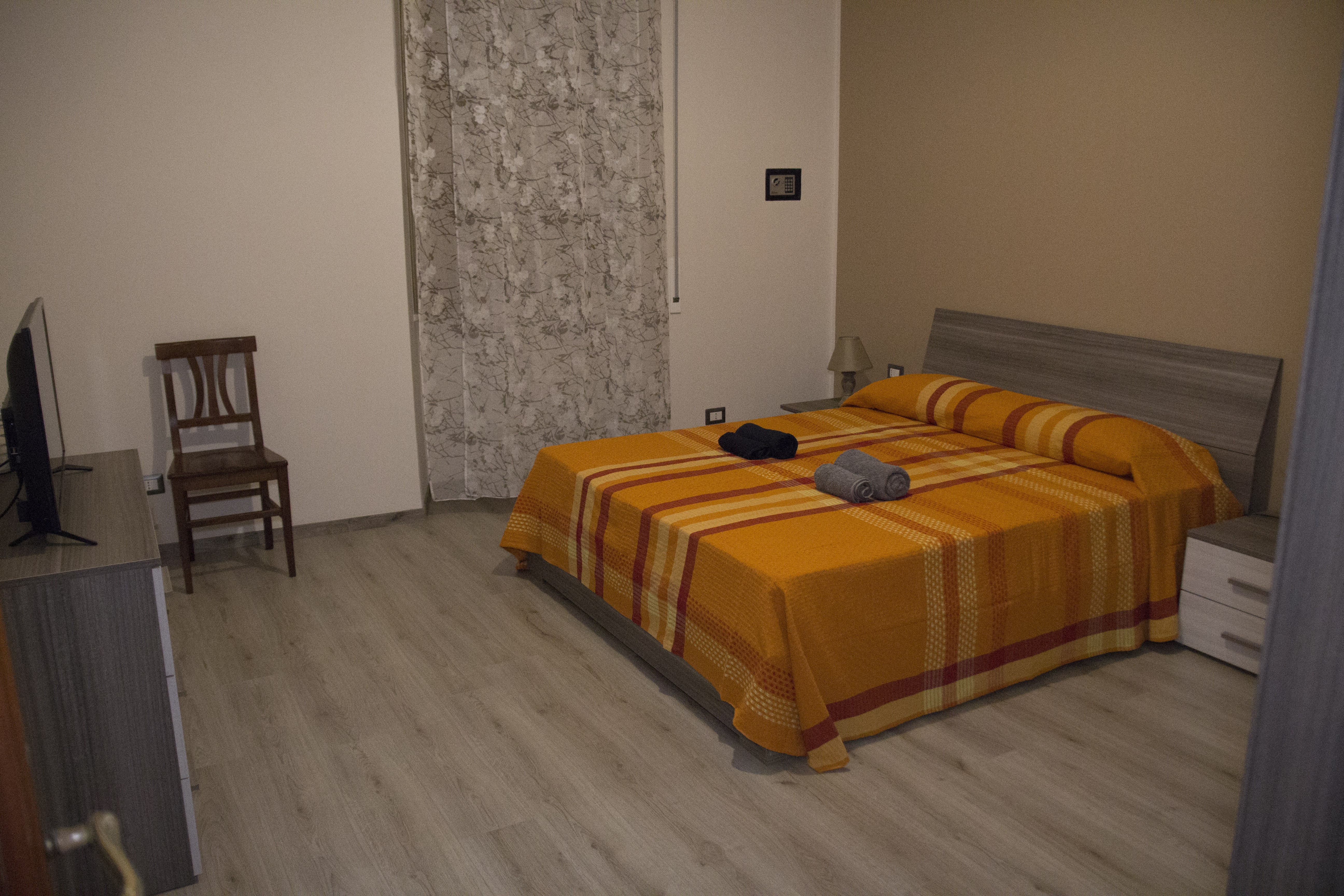 Spacious and tasteful room